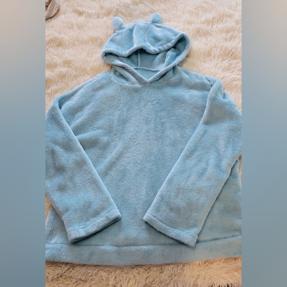Furry hoodie with ears